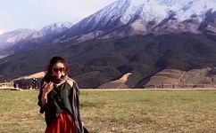 义姐镜里片微博数字车